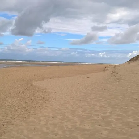 캠프장 Village 4 Etoiles Aux Charmettes 레 마트