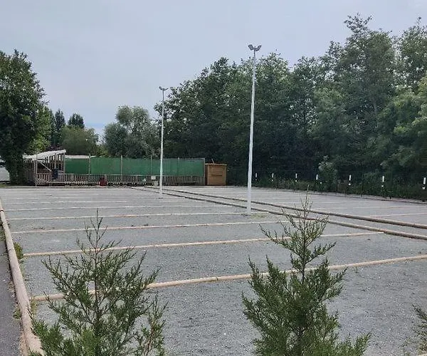 Village 4 Etoiles Aux Charmettes 레 마트