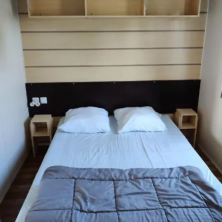 Village 4 Etoiles Aux Charmettes *