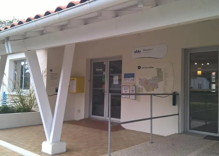 Village 4 Etoiles Aux Charmettes Les Mathes